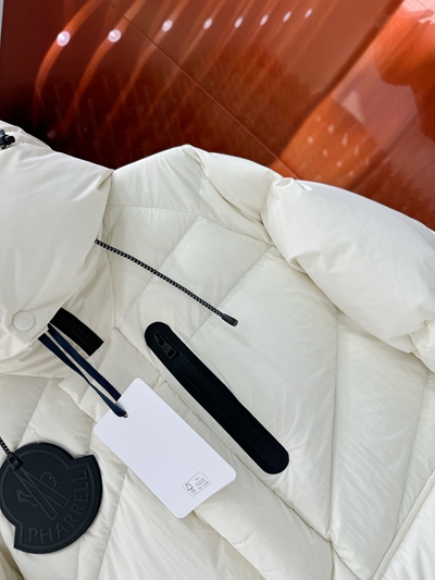 ハイクオリティダウンジャケット素材ディテール